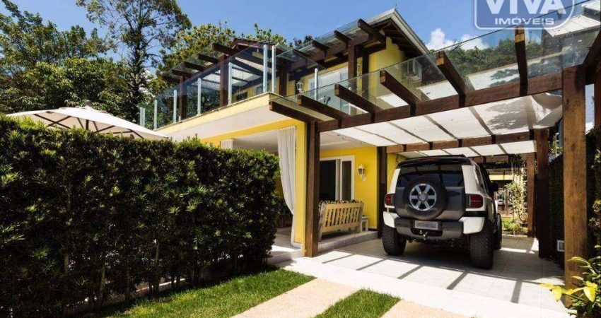 Casa com 3 dormitórios à venda, 350 m² por R$ 3.000.000,00 - Praia das Taquaras - Balneário Camboriú/SC