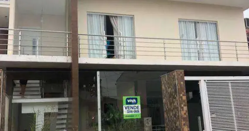Casa com 3 dormitórios à venda, 231 m² por R$ 1.100.000,00 - São Vicente - Itajaí/SC