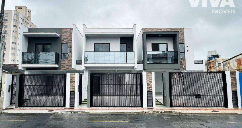 Sobrado com 3 dormitórios à venda, 155 m² por R$ 1.225.000,00 - Vila Operária - Itajaí/SC