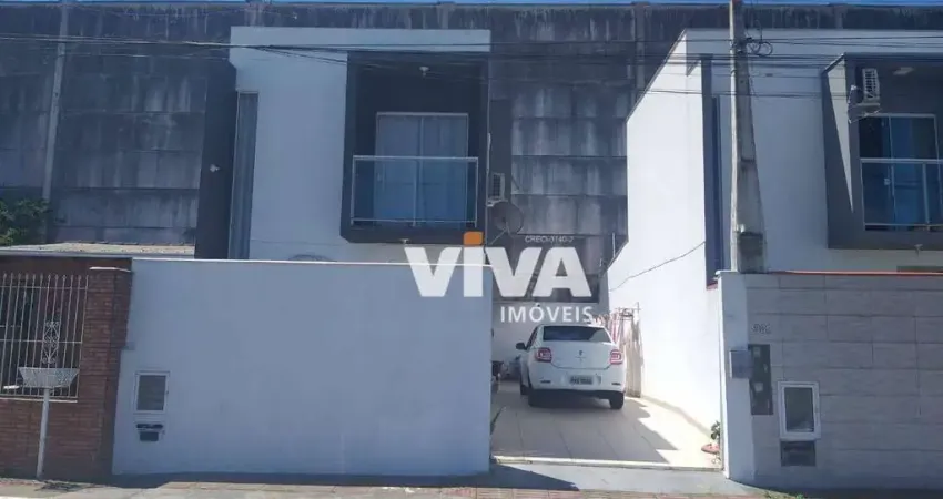 Casa com 2 dormitórios à venda, 67 m² por R$ 480.000,00 - Cidade Nova - Itajaí/SC