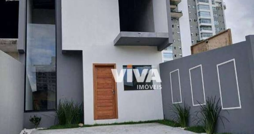 Sobrado com 2 Suítes à venda, 75 m² por R$ 450.000 - Ressacada - Itajaí/SC