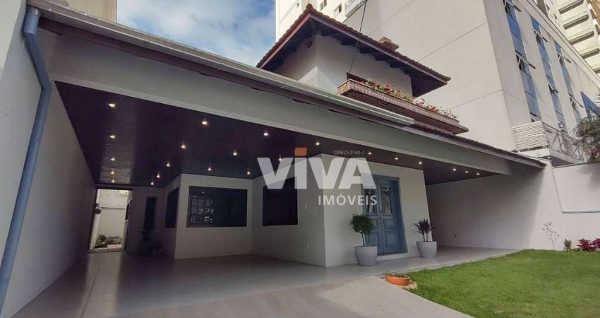 Casa com 4 dormitórios à venda, 300 m² por R$ 3.000.000,00 - Centro - Itajaí/SC