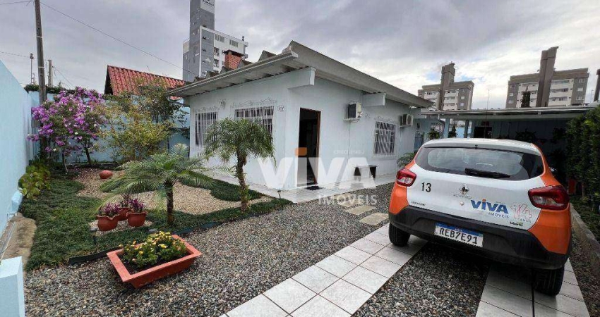 Casa com 3 dormitórios à venda, 150 m² por R$ 1.300.000,00 - São Judas - Itajaí/SC