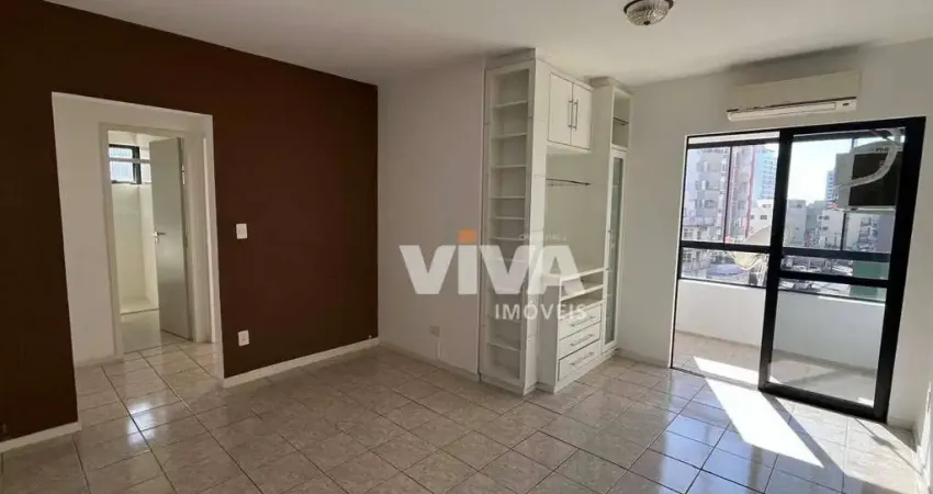 Apartamento com 2 dormitórios sendo 1 suíte  à venda, 72 m² por R$ 590.000 - Centro - Itajaí/SC
