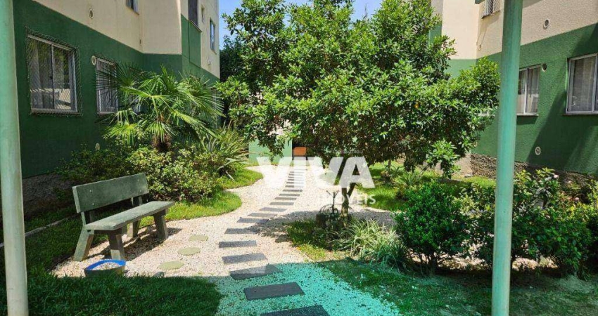 Apartamento com 2 dormitórios para alugar, 51 m² por R$ 2.317,00/mês - Espinheiros - Itajaí/SC