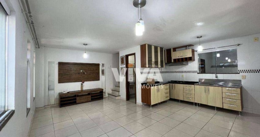 Casa com 2 dormitórios para alugar, 70 m² por R$ 3.550,00/mês - Espinheiros - Itajaí/SC