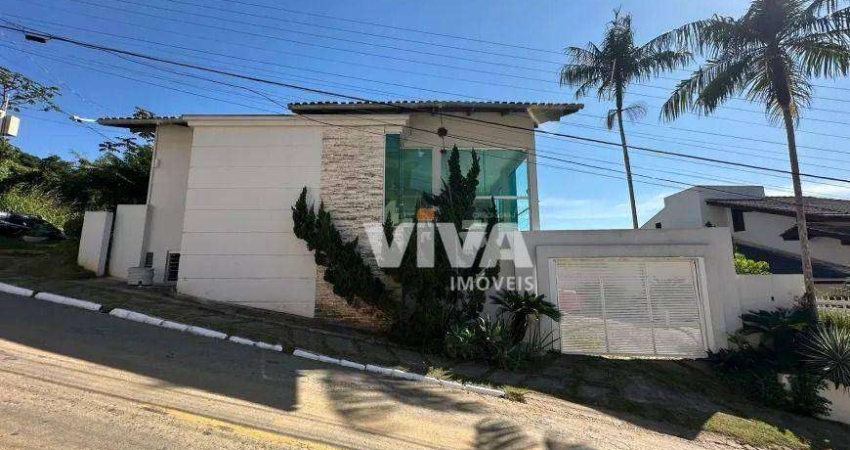 Sobrado com 3 dormitórios à venda, 151 m² por R$ 2.500.000 - Cabeçudas - Itajaí/SC