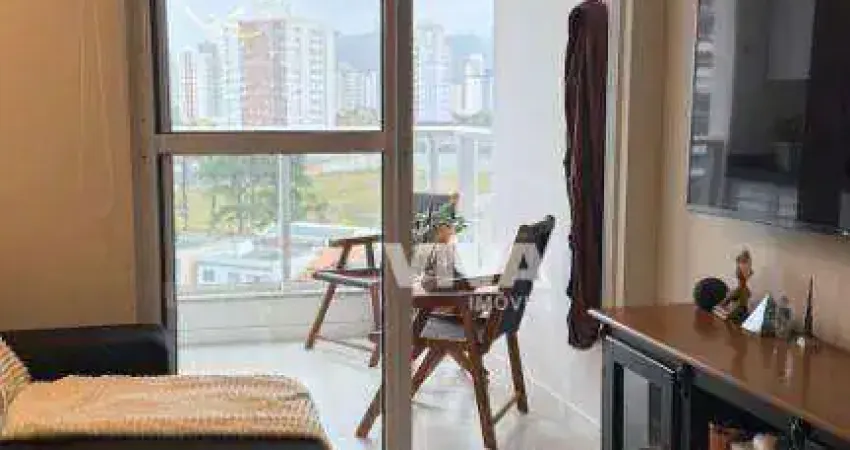 Apartamento com 2 dormitórios à venda, 71 m² por R$ 780.000,00 - São João - Itajaí/SC