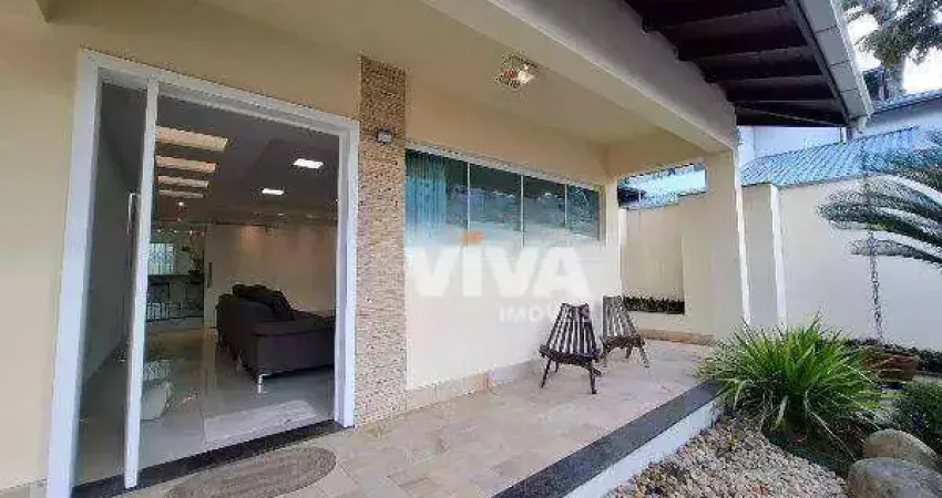 Casa com 4 dormitórios à venda, 251 m² por R$ 1.790.000 - Ressacada - Itajaí/SC