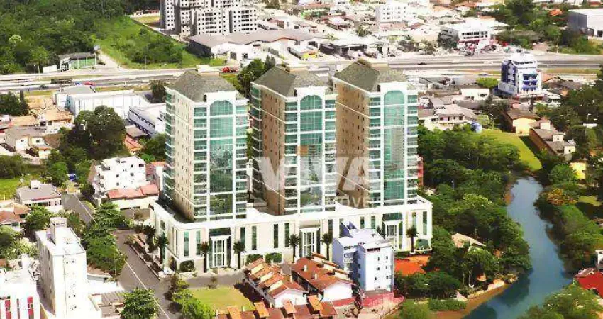 Apartamento mobiliado com 3 suítes e 3 vagas  em Itapema - SC