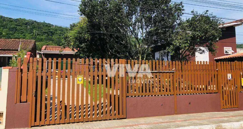 Casa com 2 dormitórios à venda, 122 m² por R$ 850.000,00 - Bombas - Bombinhas/SC