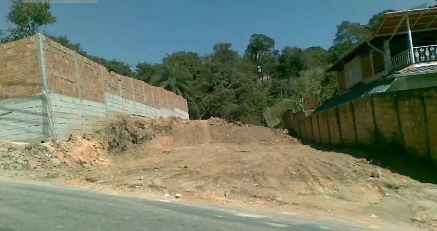 Terreno à venda no Colonial, Contagem 