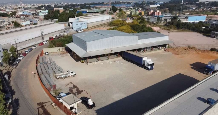 Casa comercial à venda no Cinco, Contagem 