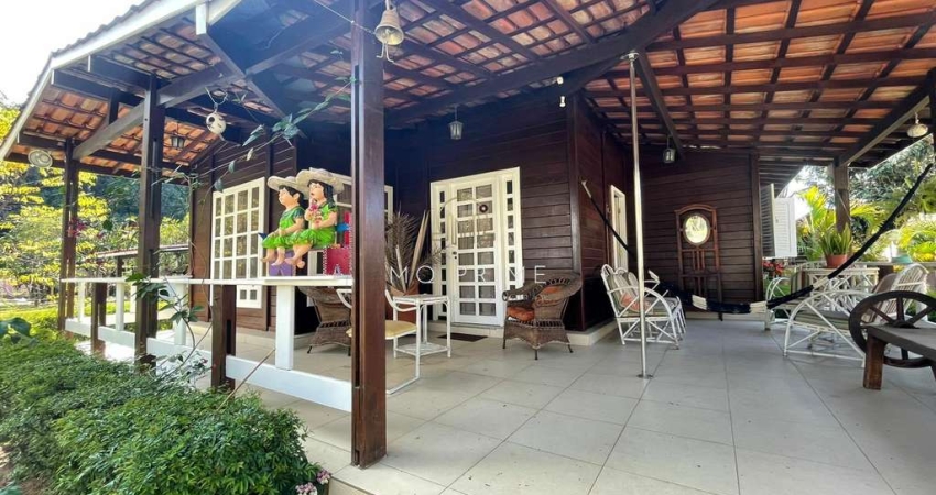 Condominio CLUBE DOS 200 - Casa de 3 quartos sendo 1 com suite no Condomínio clube dos 200