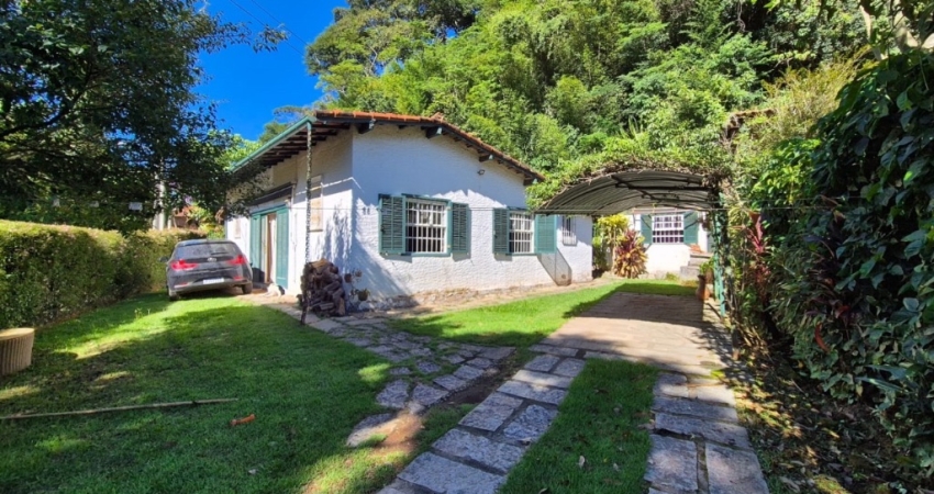 Casa com 3 quartos à venda na Estrada das Arcas, Itaipava, Petrópolis
