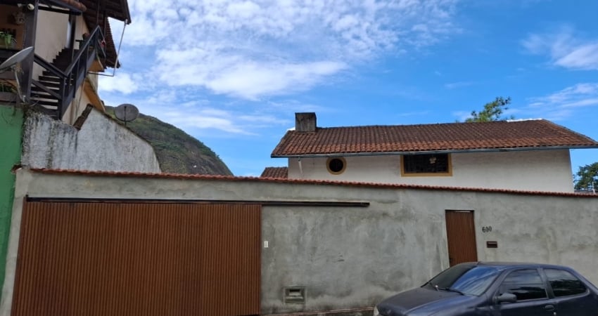 Casa para locação no Quitandinha!