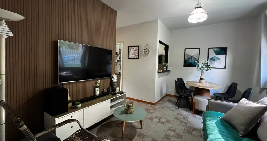 Casa com 2 quartos à venda na Rua Cristóvão Colombo, Castelanea, Petrópolis