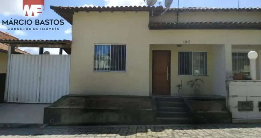 Casa para Venda em Araruama, Clube dos Engenheiros, 2 dormitórios, 1 suíte, 2 banheiros, 2 vagas
