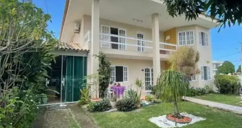 Duplex para Venda em Araruama, Pontinha, 5 dormitórios, 5 suítes, 6 banheiros, 1 vaga