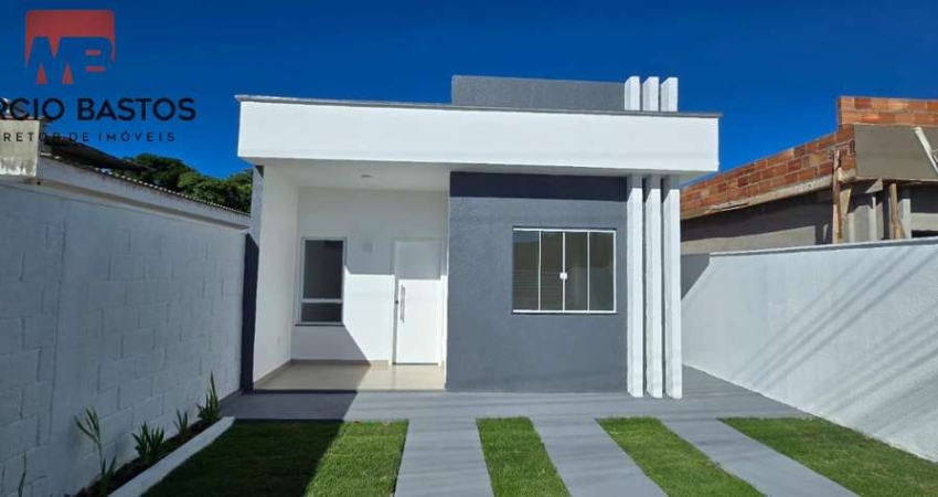 Casa para Venda em Araruama, Coqueiral, 2 dormitórios, 1 suíte, 2 banheiros, 1 vaga