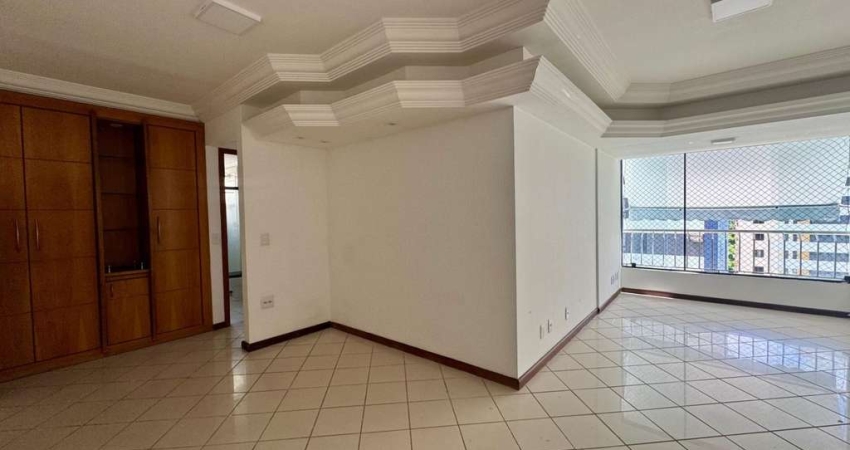 Apartamento 2 Quartos para Venda em Salvador, Pituba, 2 dormitórios, 1 suíte, 3 banheiros, 1 vaga