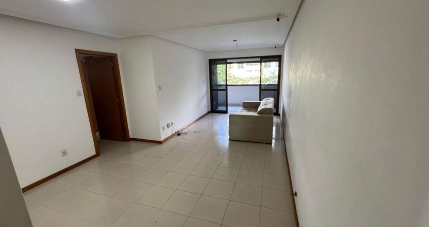 Apartamento 3 Quartos para Venda em Salvador, Pituba, 3 dormitórios, 1 suíte, 3 banheiros, 2 vagas