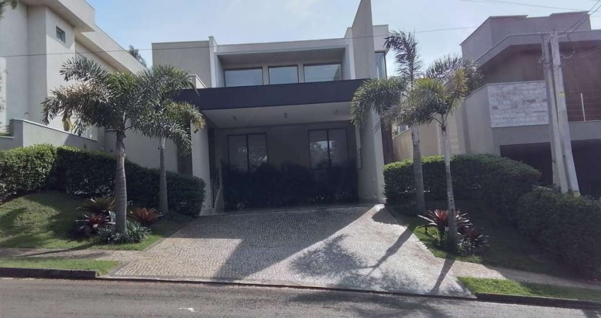Casa à venda no Condomínio Porto Seguro Village em Valinhos/SP