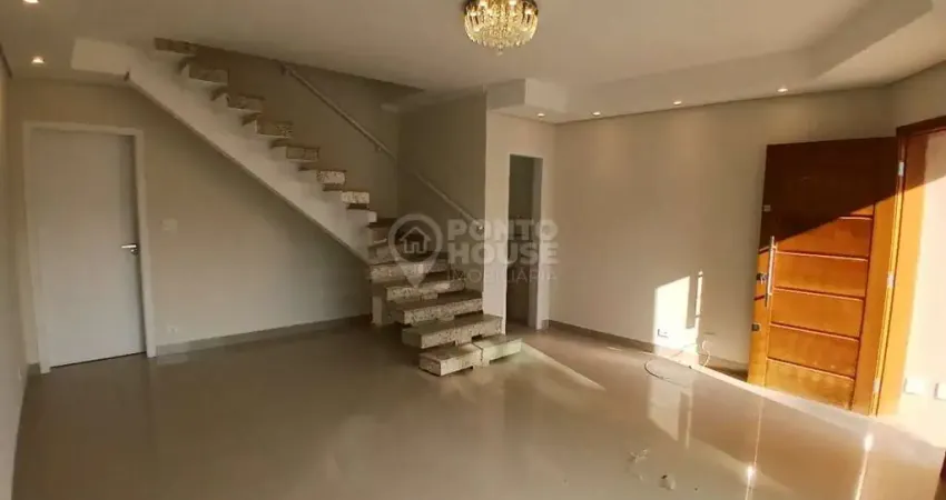 Sobrado à venda no bairro Ipiranga com 4 dormitórios, 2 suítes, 4 banheiros e 2 vagas