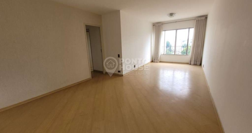 Apartamento à Venda no bairro Jabaquara, 3 Dormitórios, 1 Vaga e Lazer, Vago