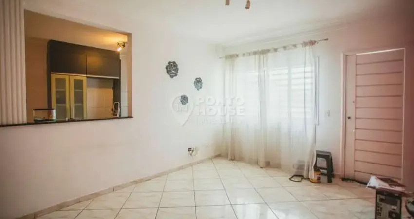 sobrado à venda no Sacomã com 3 dormitórios, 1 suíte e 2 vagas