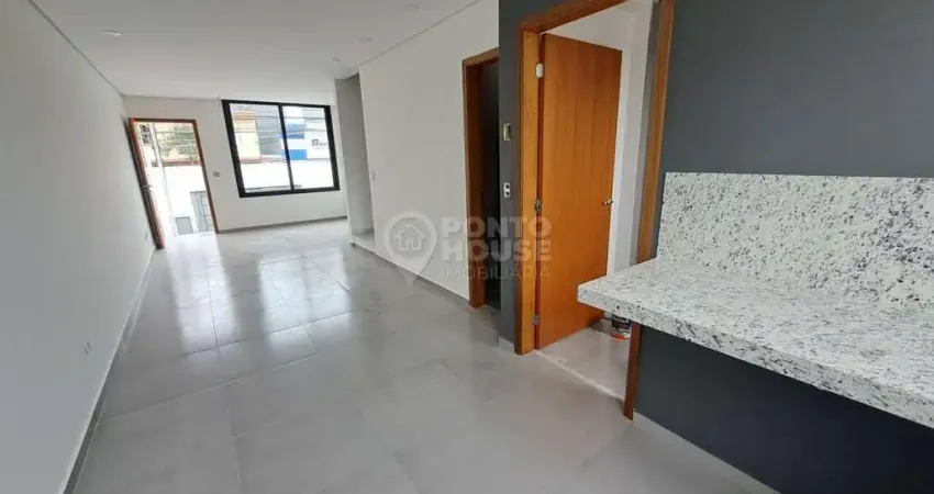 Casa à Venda no bairro Vila Guarani, 2 Suítes, 3 Vagas, A 650 Metros do Metrô
