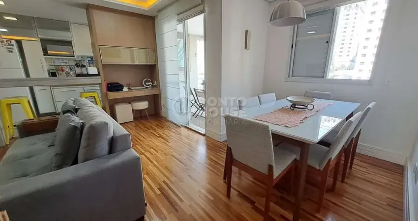Apartamento à Venda Saúde, 2 Dormitórios, Vaga, Varanda, Lazer, 650 Metros Metrô