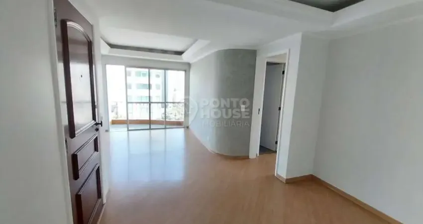 Apartamento a Venda na Vila Mariana próximo do Metro 02 dormitórios 01 vaga