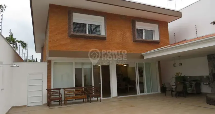 Casa à Venda Planalto Paulista 4 Suítes, 4 Vagas e Quintal, Isolada, 12,50 x 30