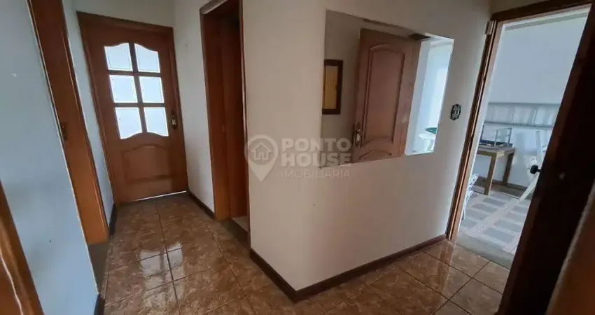 Casa Térrea à Venda no bairro Planalto Paulista 2 Dormitórios, 2 Vagas, 10 x 20