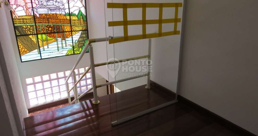 Casa à Venda no bairro Planalto Paulista 4 Suítes, 4 Vagas, Sauna,Espaço Gourmet