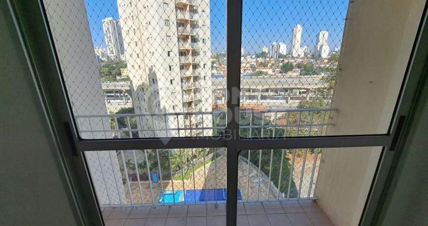 Apartamento à venda no bairro  Jardim Aeroporto, 3 dormitórios e 1 vaga