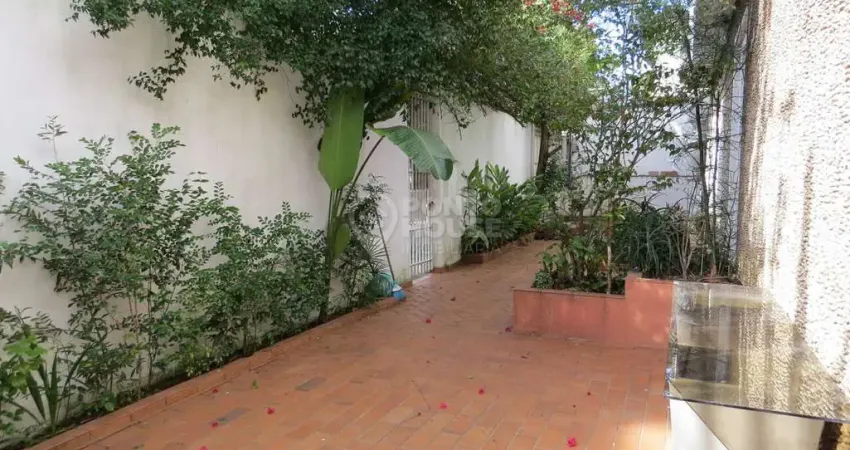 Casa à venda planalto paulista 3 dormitórios, 2 vagas, isolada, próxima à moema