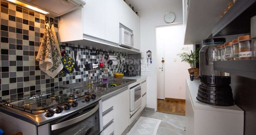 Apartamento à venda com 2 quartos (1 suíte), 2 banheiros e 1 vaga na Saúde