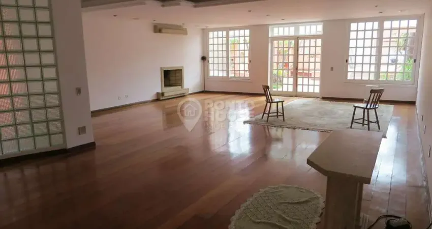 Casa à Venda no bairro Planalto Paulista, 4 Dormitórios, 6 Vagas, Academia, Vaga