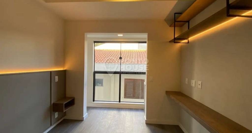 Studio com 1 dormitório à venda e/ou locação no Bairro Mirandópolis.