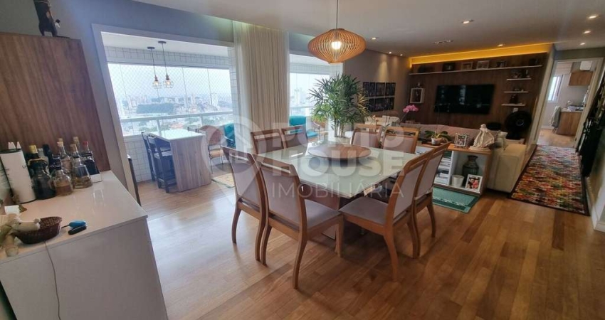 Apartamento à venda no bairro Ipiranga de 3 suítes, varanda gourmet, deposito e 2 vagas