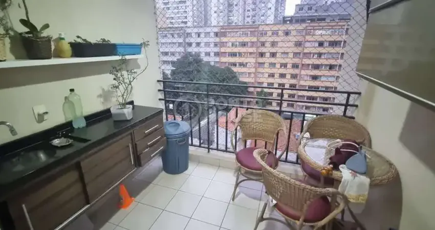 Apartamento à venda no bairro Ipiranga de 2 dormitórios e 1 vaga