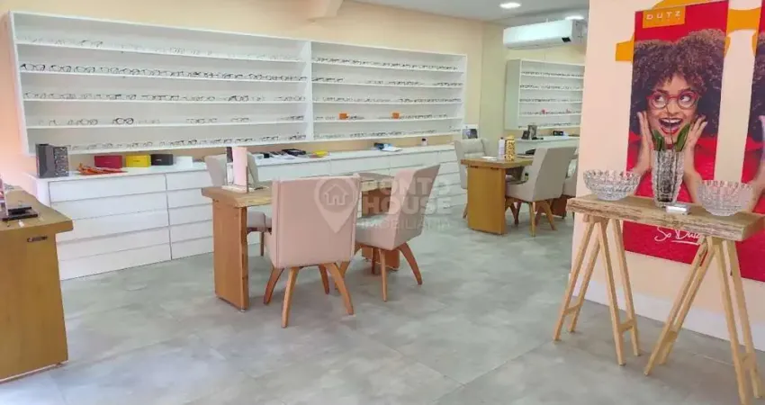 Sobrado comercial à venda no bairro Vila Clementino de 5 salas, 2 wc´s e 2 vagas