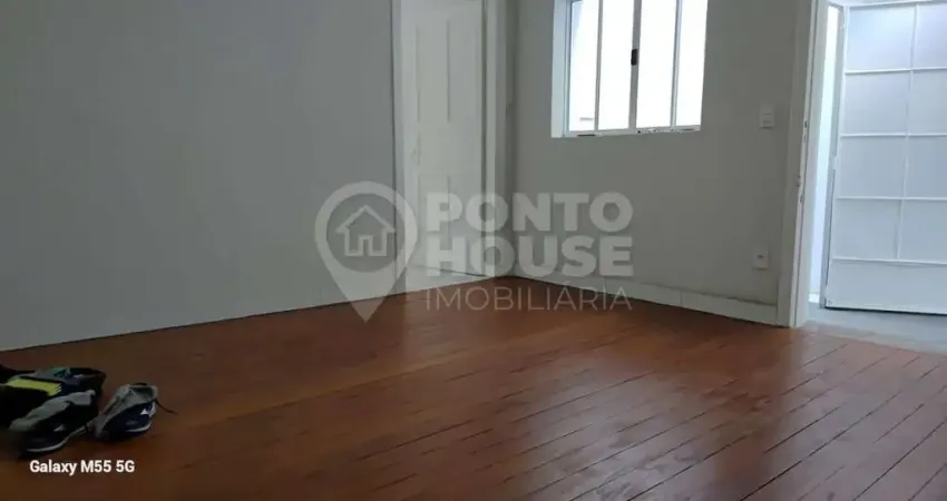 Sobrado à venda de 103 m², com 2 dormitórios e 1 vaga no bairro Vila Mariana