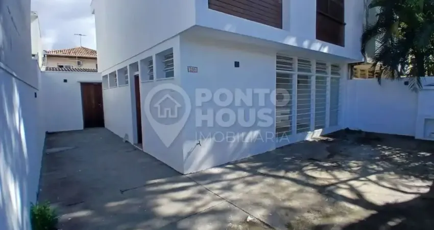 Sobrado para locação no bairro Planalto Paulista de 3 dormitórios e 2 vagas