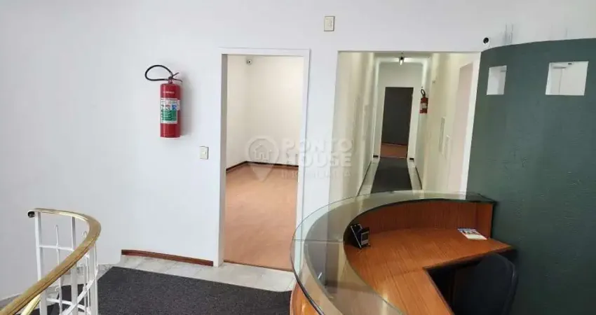 Sobrado comercial para alugar com 12 salas e 5 vagas em Indianópolis - SP