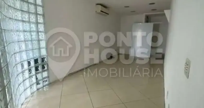 Galpão para locação, 750m² de área útil e 15 vagas, próximo do metrô jabaquara