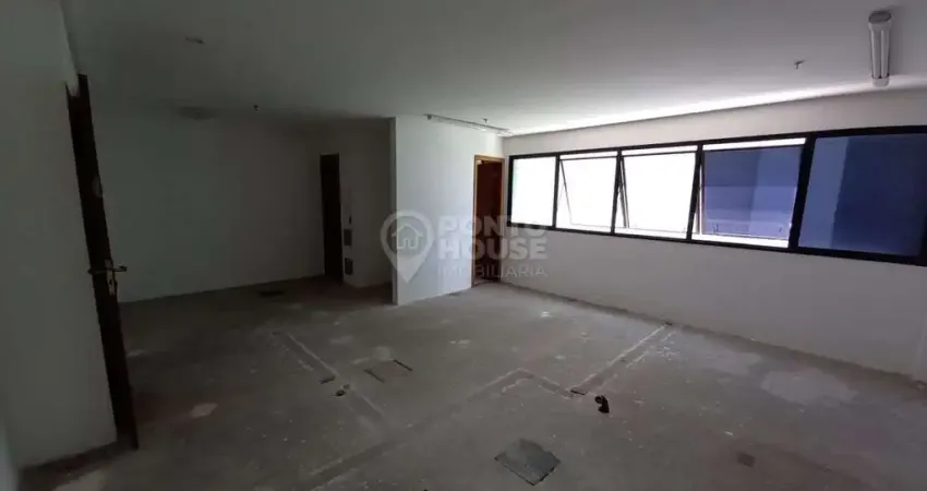 Conjunto comercial com 45m², há 500m do metrô são judas, 2 banheiros, 1 vaga