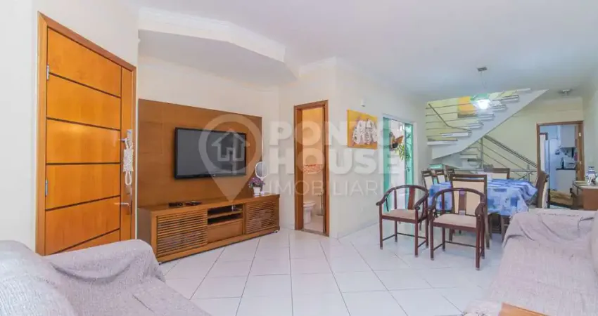 Sobrado à venda de 203m² em Mirandópolis, 04 dormitórios, 02 suítes e 03 vagas